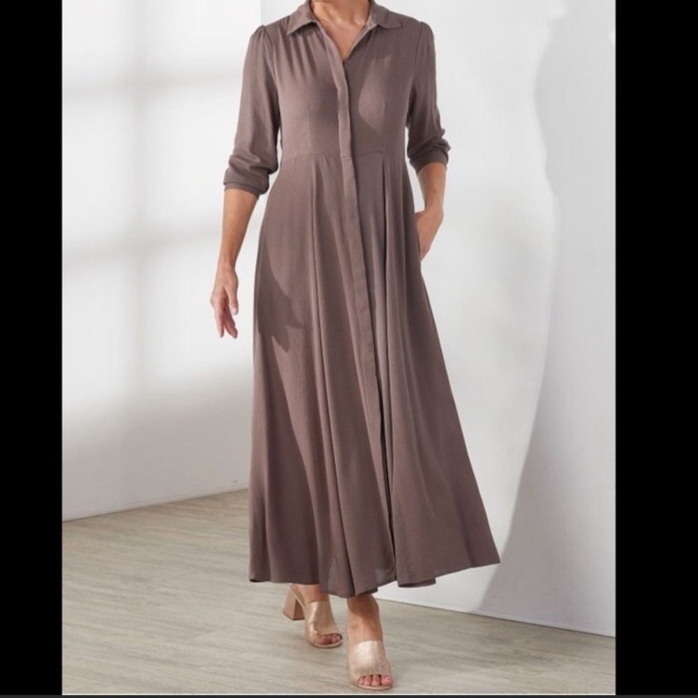 NWT Soft Surroundings button laurel collar dress